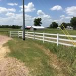 3 rail ranch style vinyl fence